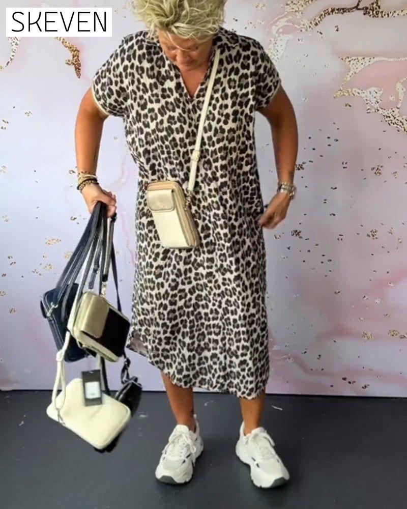 Leopardenmusterkleid mit V-Ausschnitt und kurzen Ärmeln 