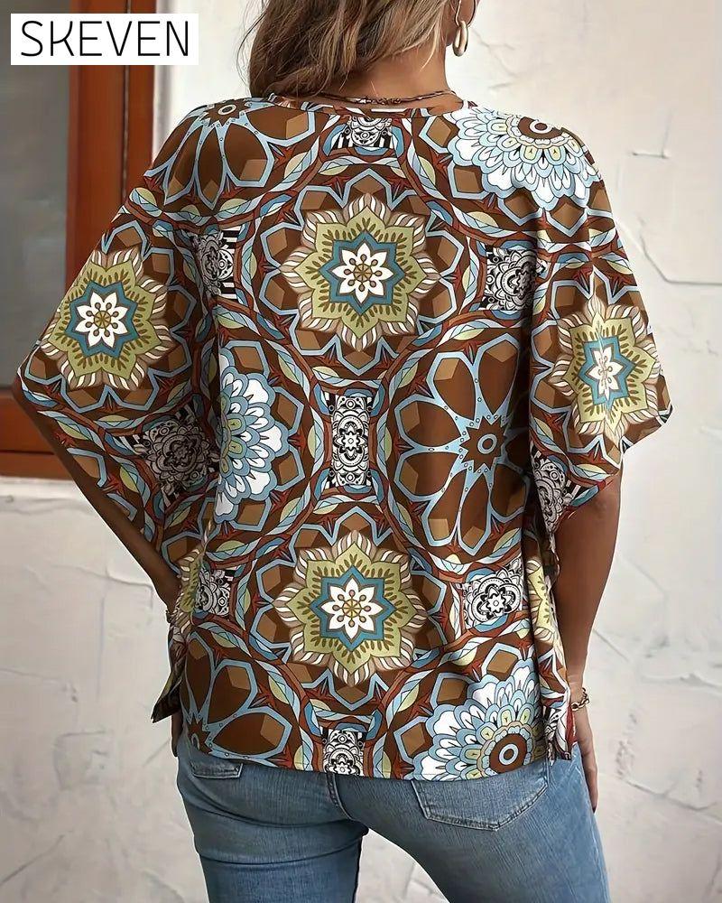 Retro-Bluse mit Print, V-Ausschnitt, Knopfleiste und halben Ärmeln