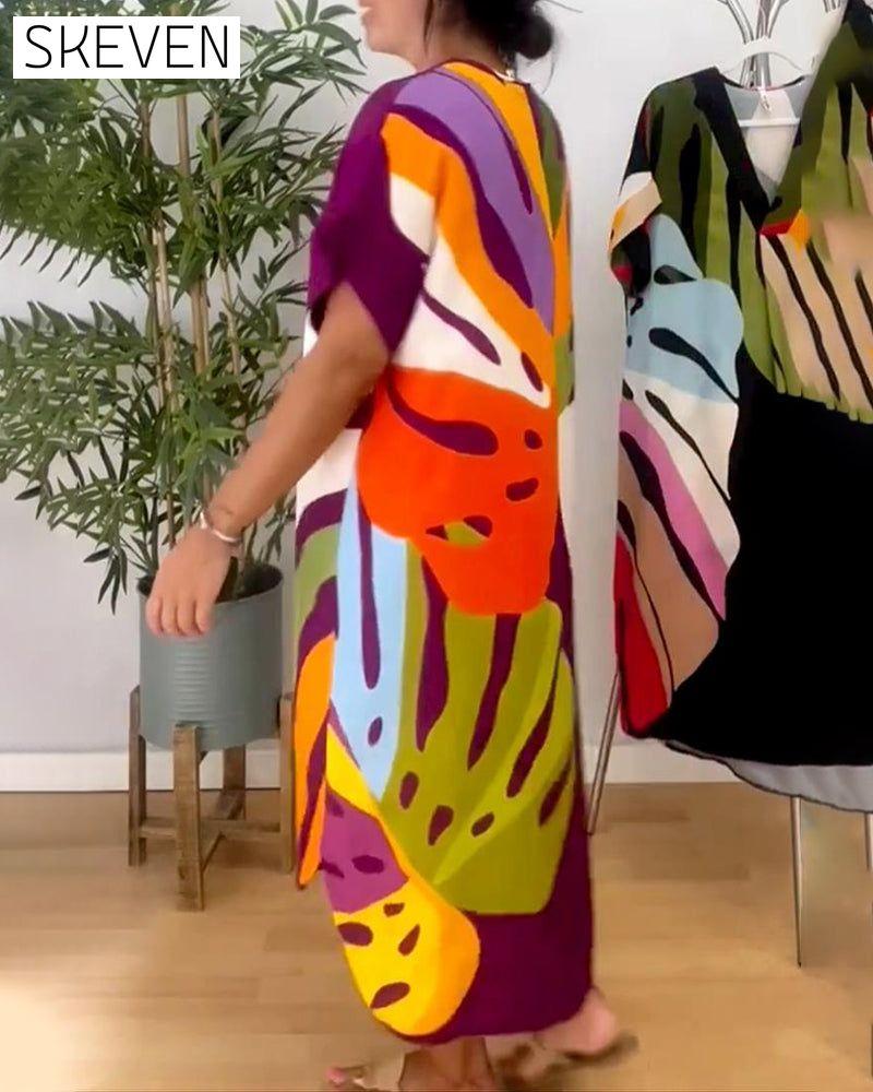 Freizeitkleid mit buntem Blätterprint