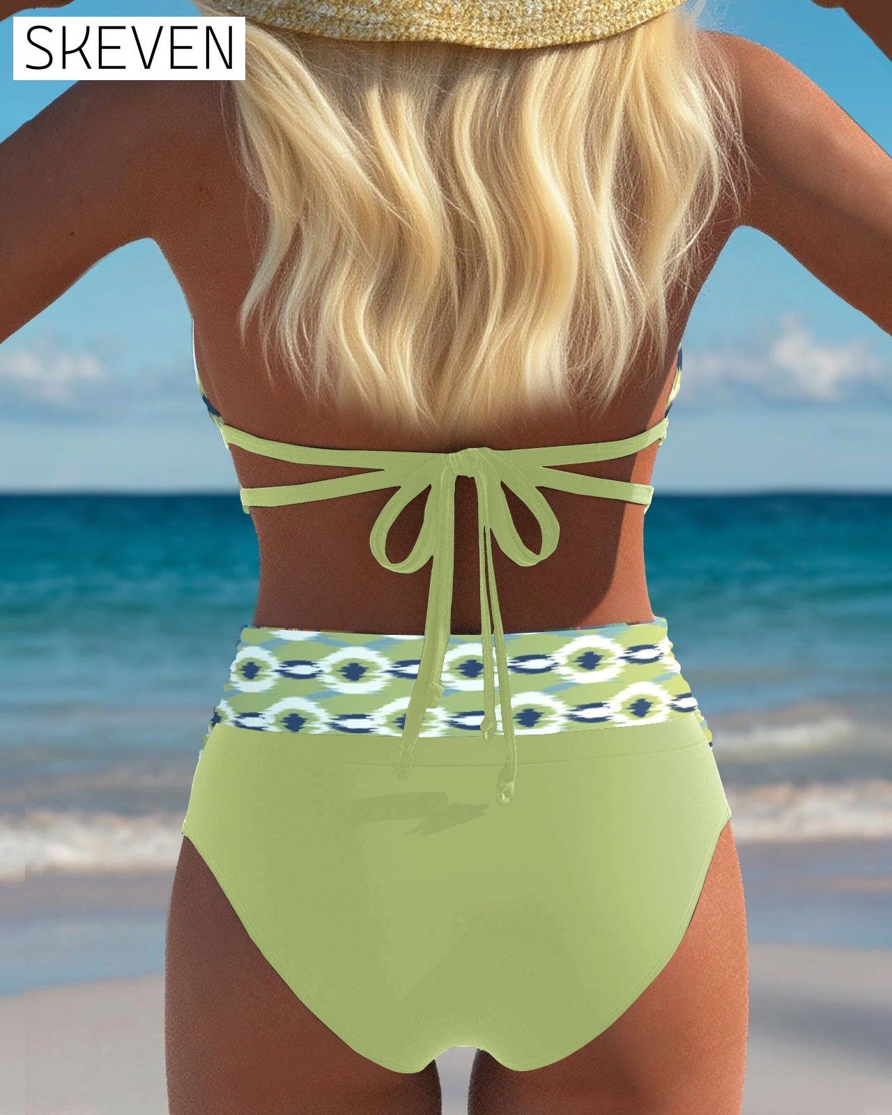 Sexy Bikini mit tiefem V-Ausschnitt und Printmuster