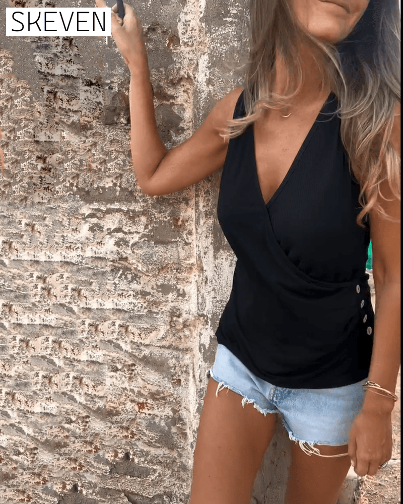 Buttoned and Sleeveless Versatile Vest