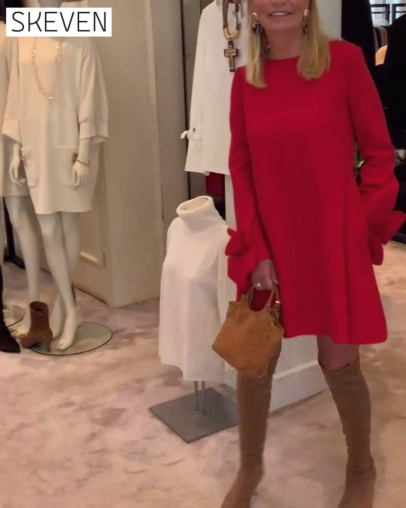 Modisches Kleid mit Rundhalsausschnitt und Schleifenärmeln