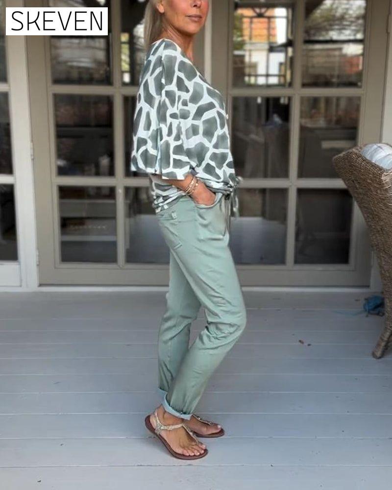 Elegant printed V-neck bat sleeves blouse