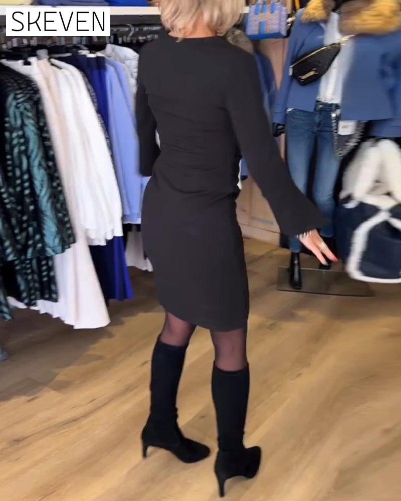 V-neck flare Sleeve dress