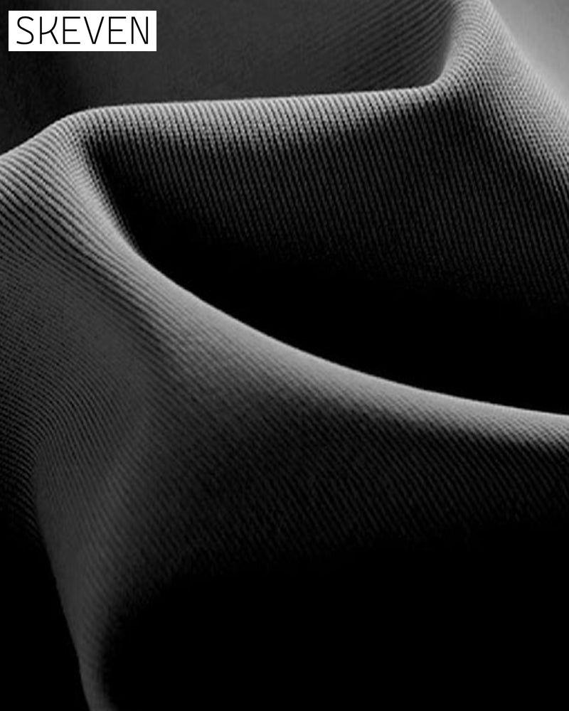 Soutien-gorge sans bretelles et sans armatures avec fermeture croisée sur les côtés