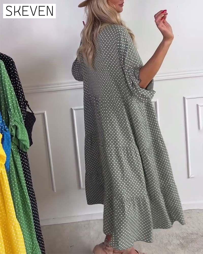 Robe droite à pois à manches courtes