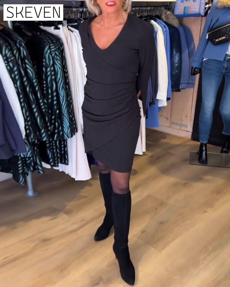 V-neck flare Sleeve dress