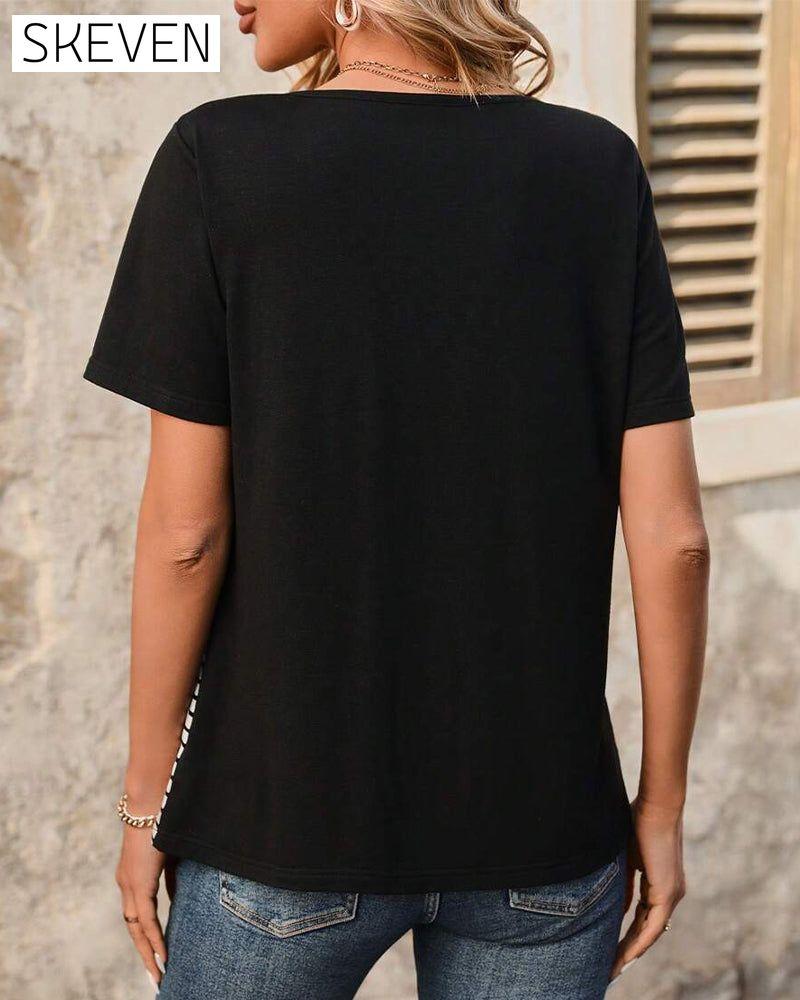 Lässiges gestreiftes T-Shirt in Kontrastfarbe