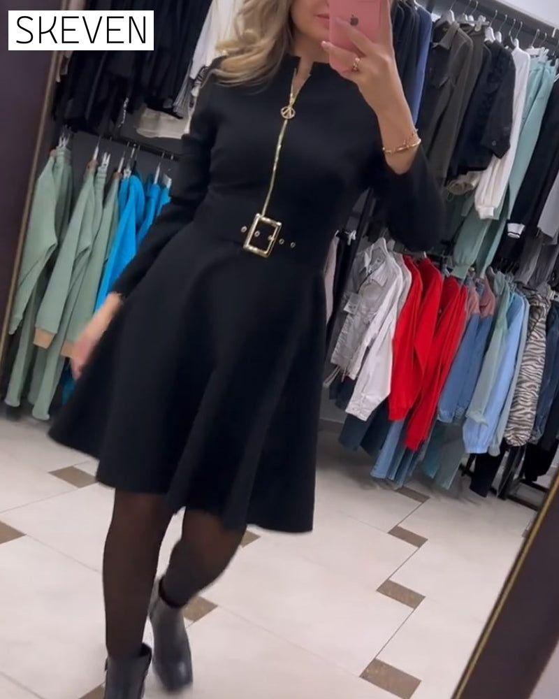 Kleid mit Reißverschluss, schlicht und einfarbig