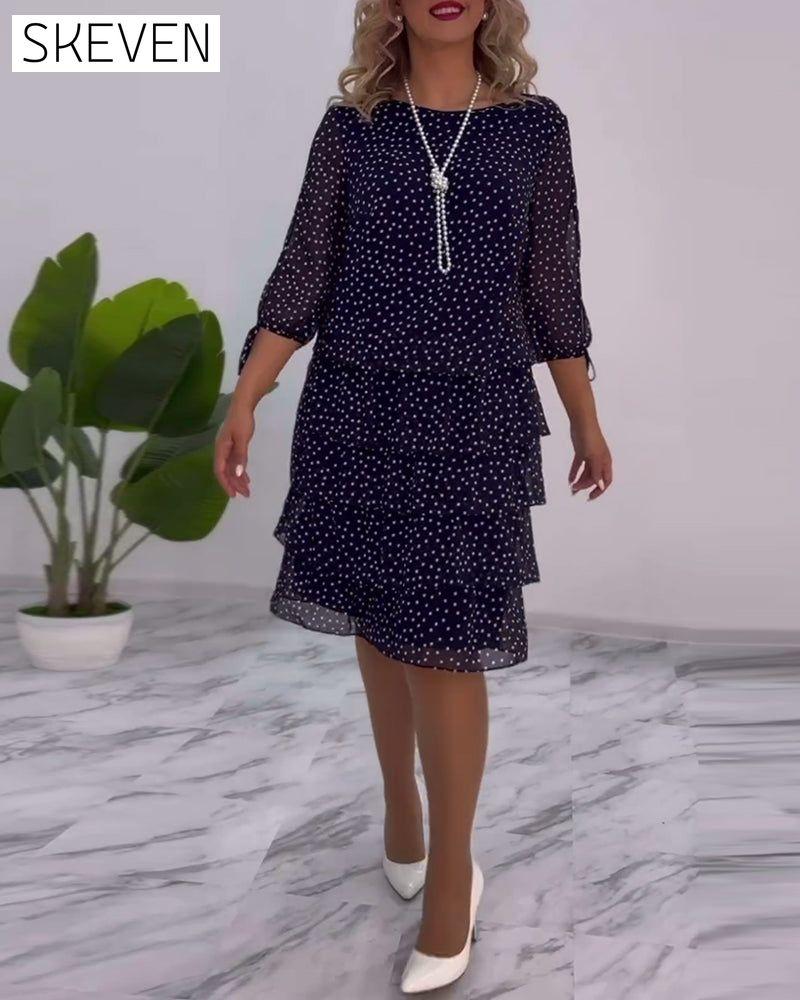 Elegantes, mehrlagiges Kleid mit Polka-Dot-Muster