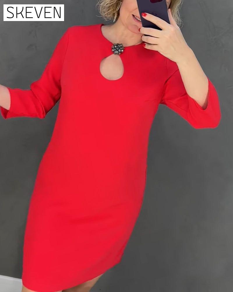 Elegantes, einfarbiges Kleid mit Rundhalsausschnitt