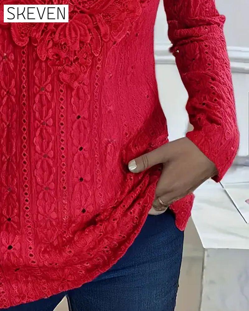 Langarmshirt mit Spitzenbesatz und Cut-Out-Ausschnitt