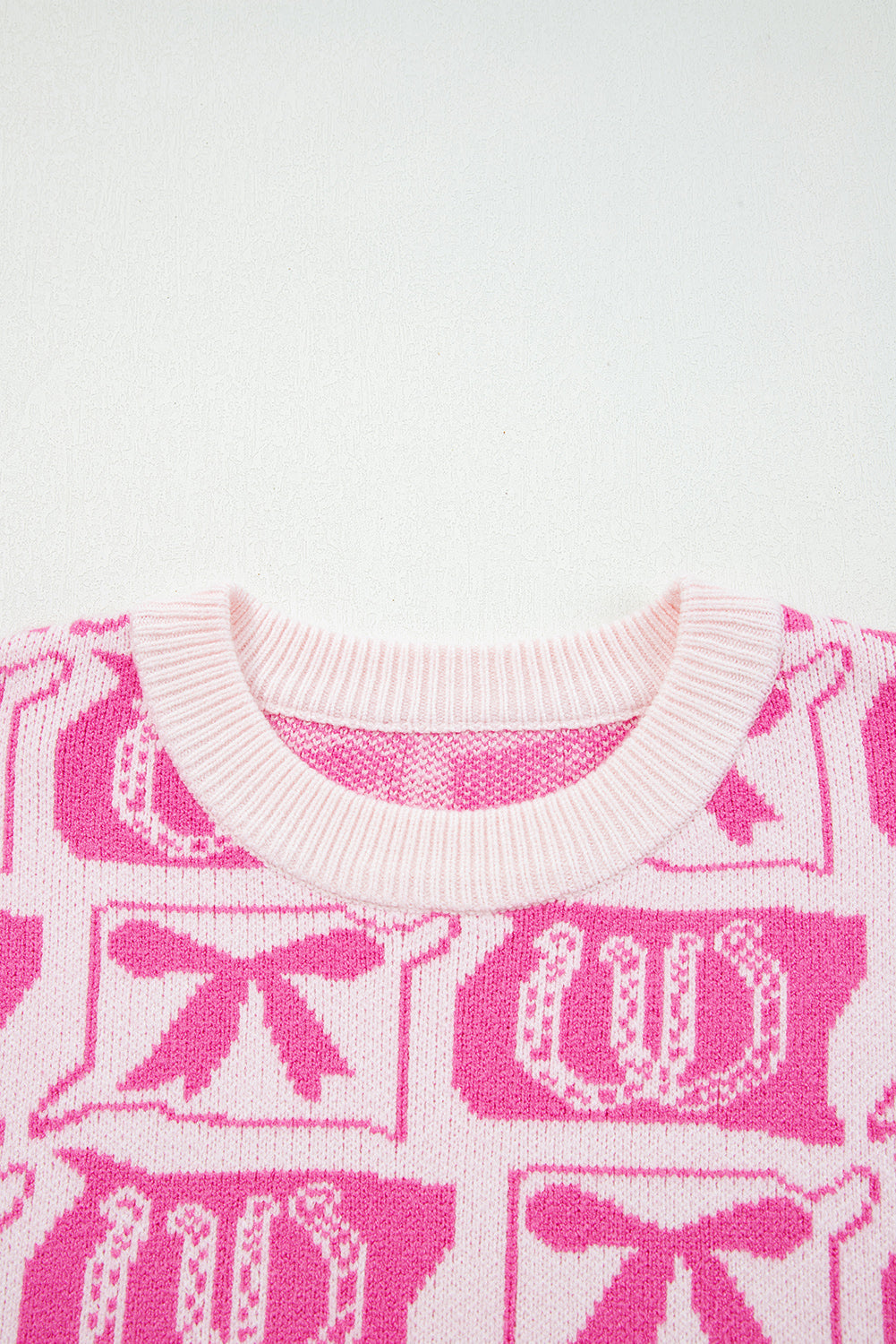 Pink Bows & Horseshoes Pattern Western Fashion Print Sweater