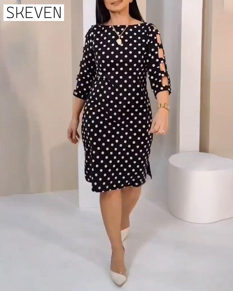 Robe à pois à col rond