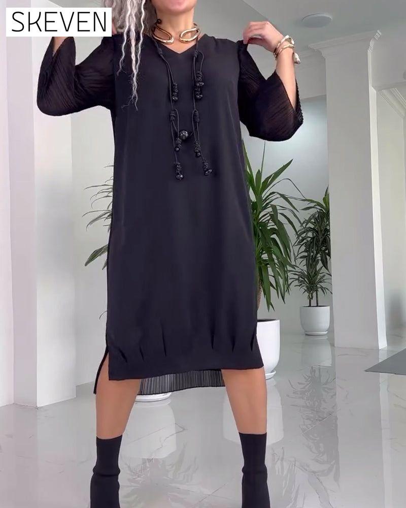 Freizeitkleid in Unifarbe mit Schlitz
