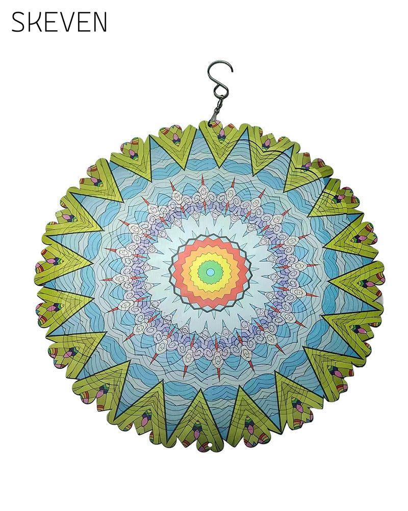 Buntes, sich im Wind drehendes 3D-Mandala