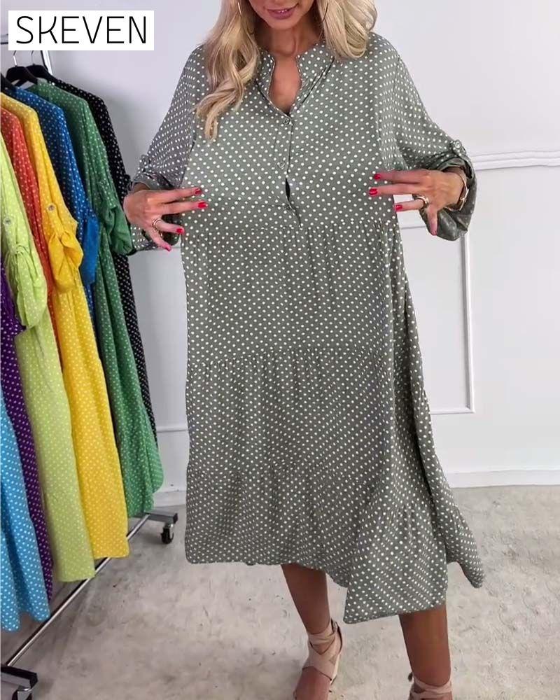 Robe droite à pois à manches courtes