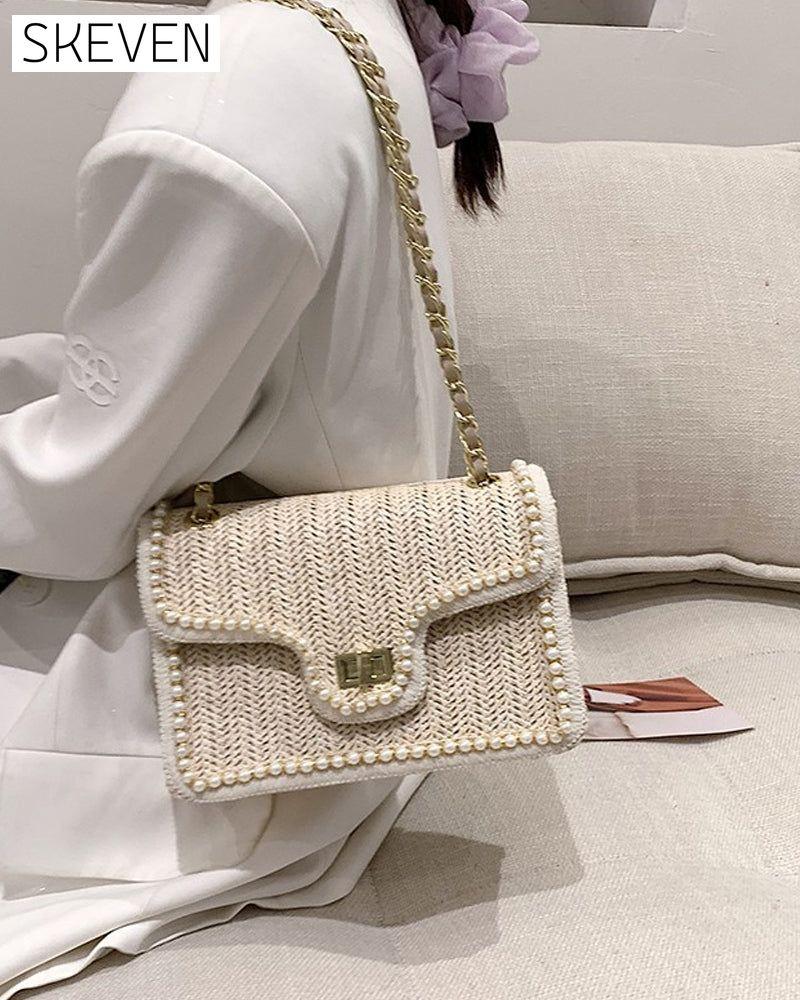 Beliebte Strohtasche mit Perlenmuster 
