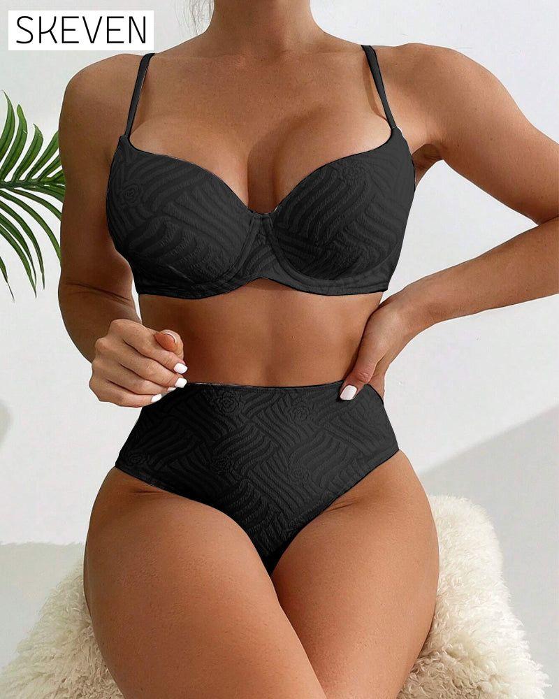 Sexy einfarbiger Push-Up-Bikini