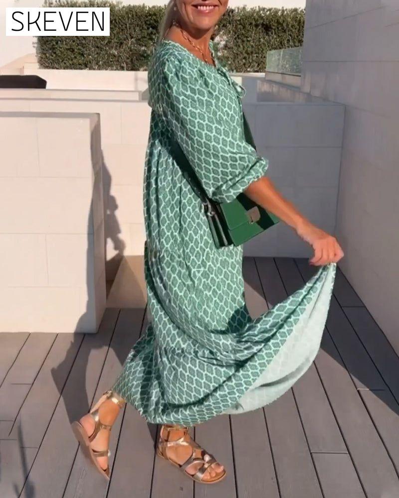 Modisches Kleid mit Rundhalsausschnitt und Print