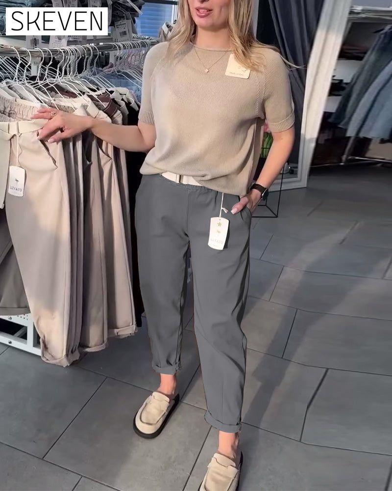 Einfarbige, lässige, gerade geschnittene Hose