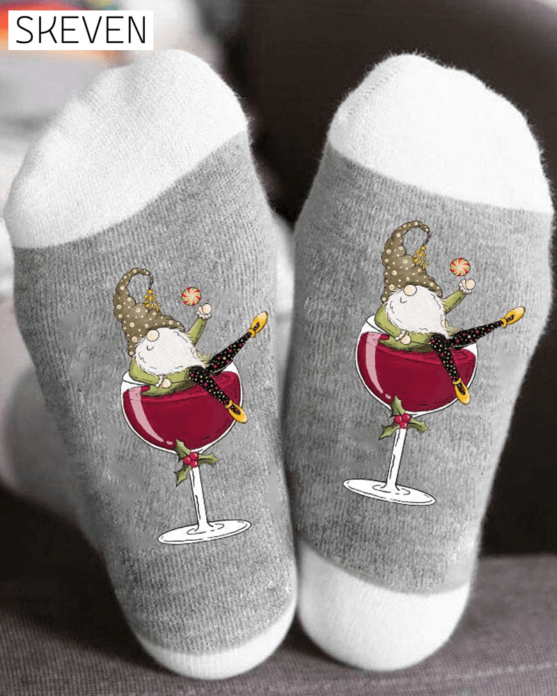 🧦Christmas gnome wine glass unisex crew socks🧦