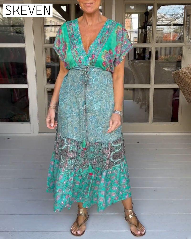 V-neck printed elegant dress