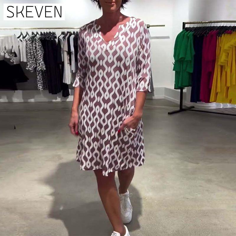 Bedrucktes Kleid mit Stehkragen, mittellang