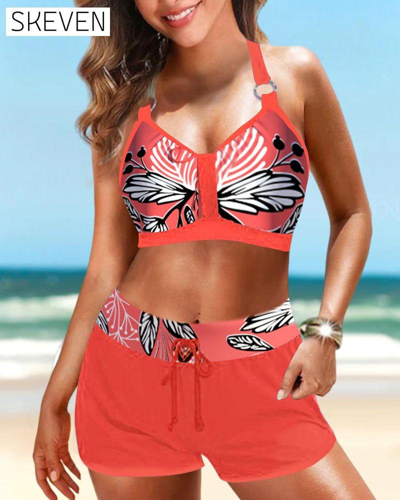 Bikinis mit hohem Bund und Blätterprint