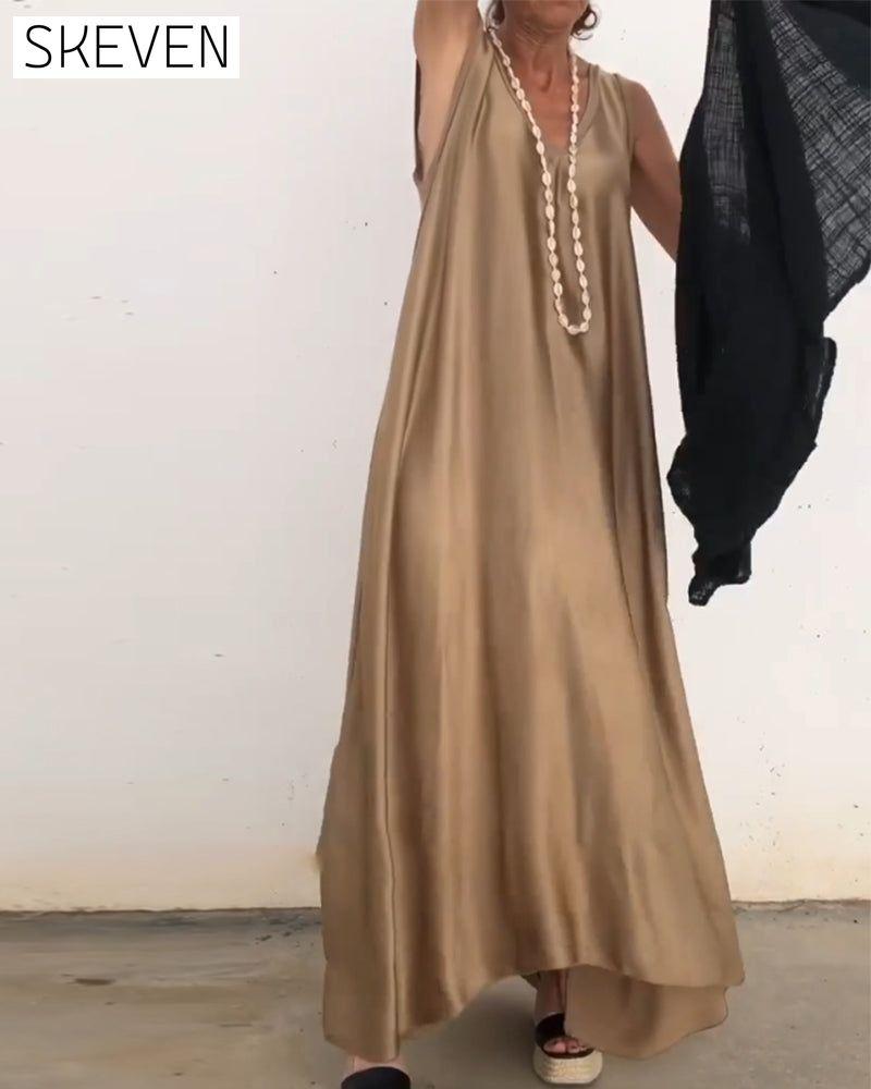 Ärmelloses langes Kleid mit Rundhalsausschnitt