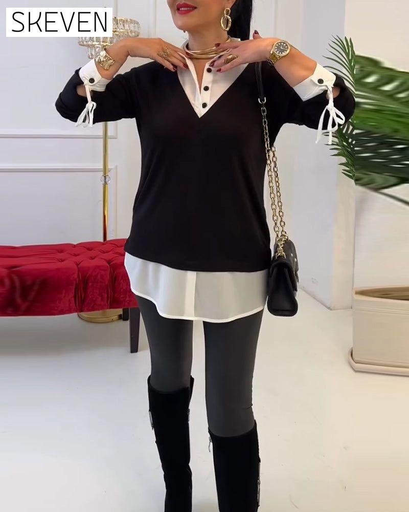 Reverskragen-Top mit schwarz-weißem Patchwork-Muster