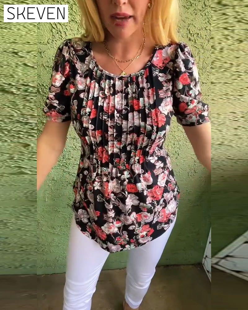 Round Neck Puff Sleeve Pleated Floral Blouse