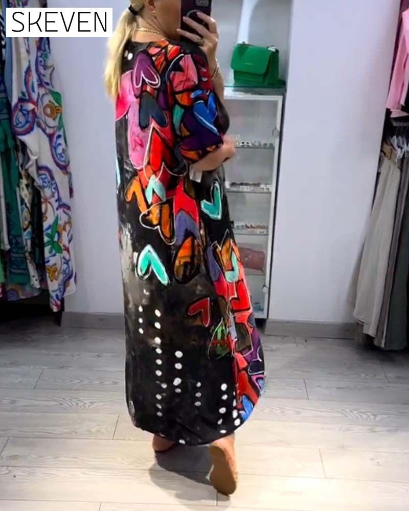 Lässiges Kleid mit V-Ausschnitt und Liebesmuster