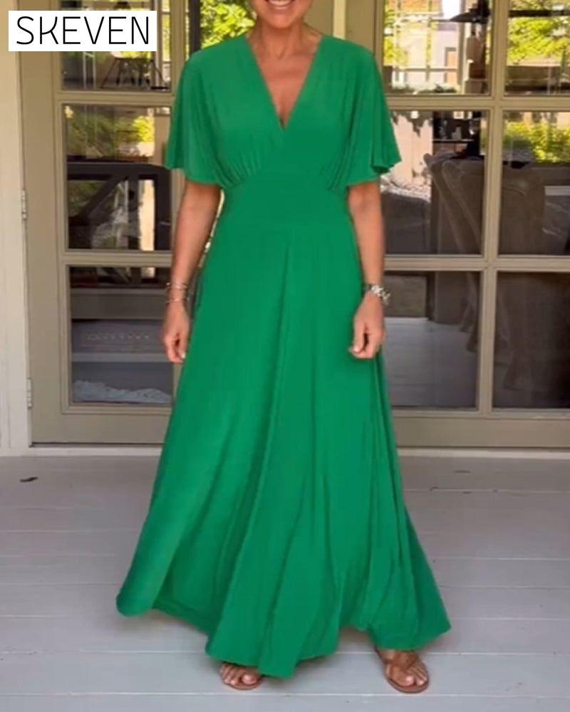Elegant, pleated maxi dress with a deep V-neckline and batwing sleeves 3XL casual dresses party dresses summer