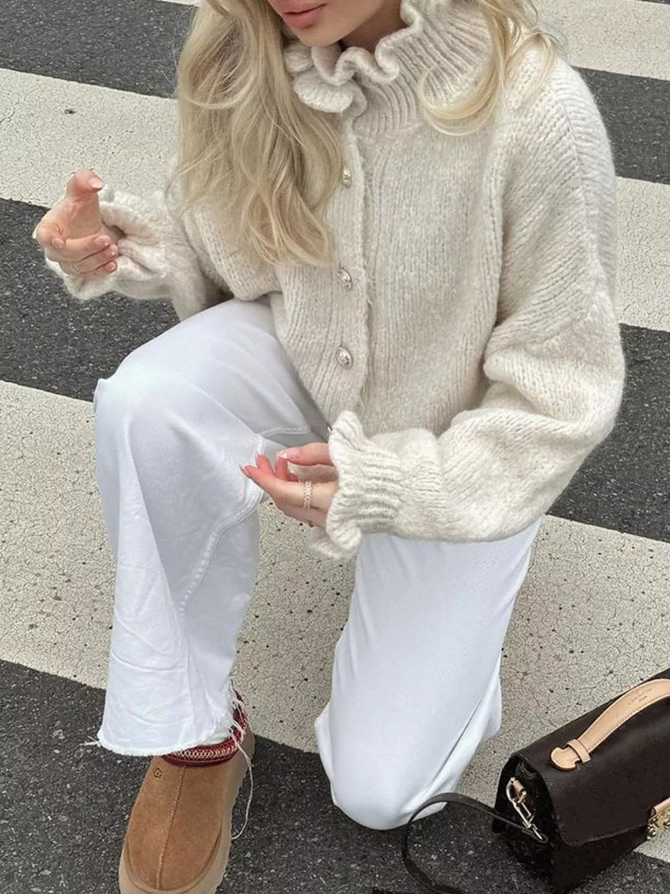 Langarm-Strickjacke mit Knopfleiste