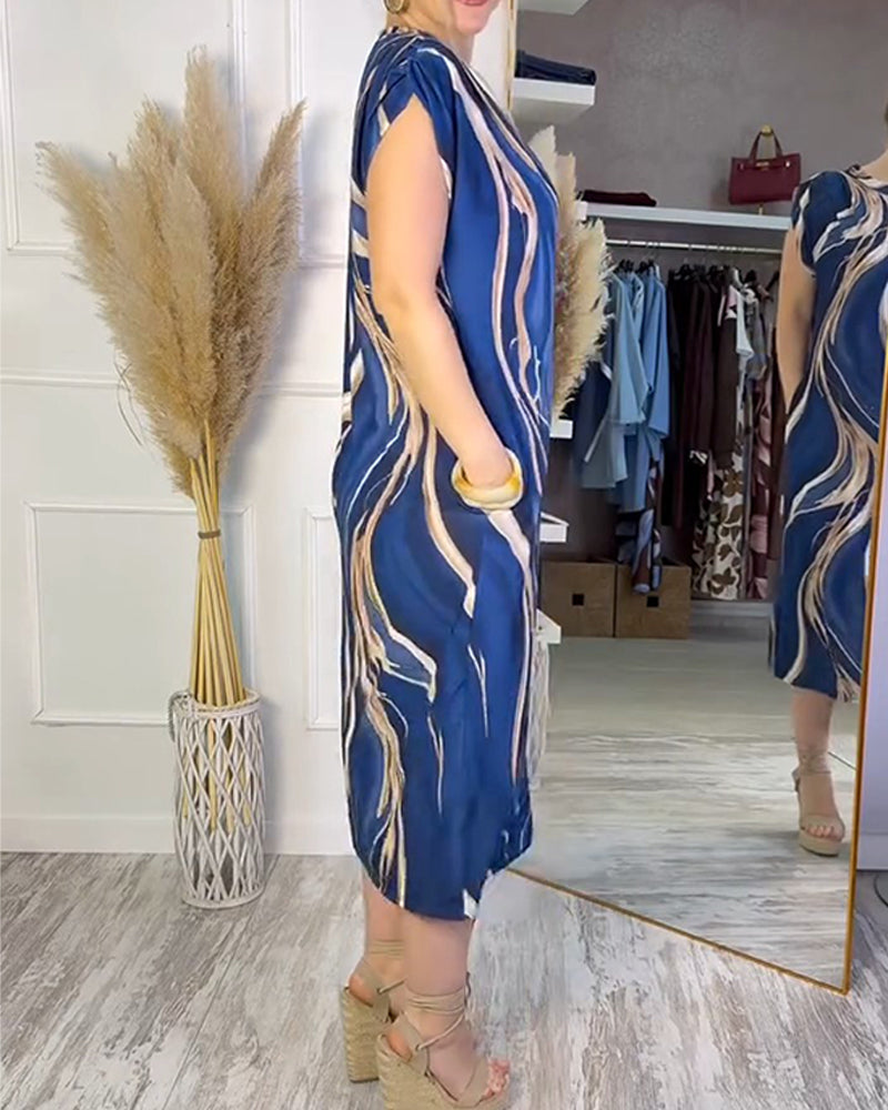 Gilded Flowing Pattern Column Dress