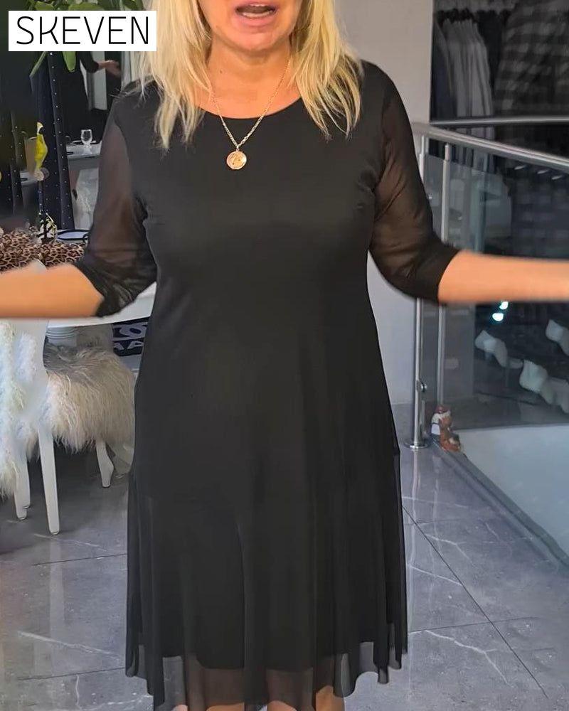 Transparentes und modisches einfarbiges Kleid