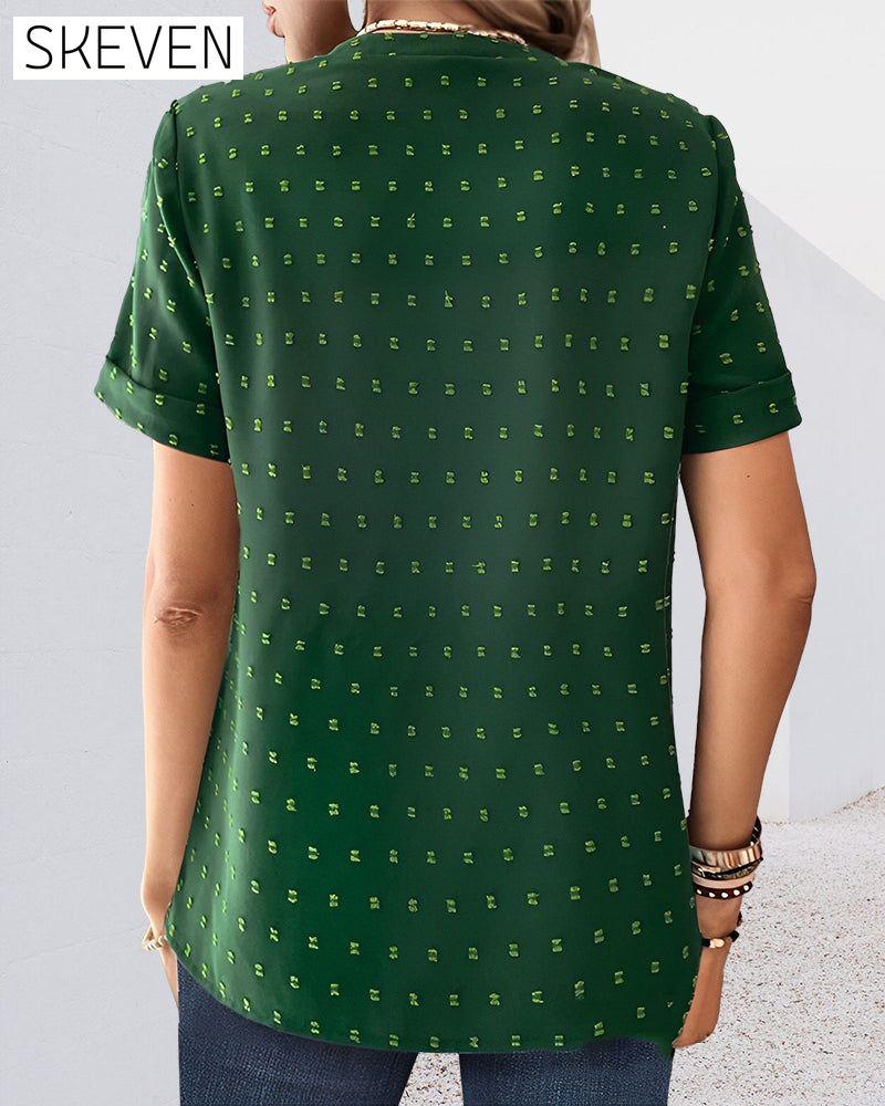 T-Shirt mit V-Ausschnitt und Knopfleiste