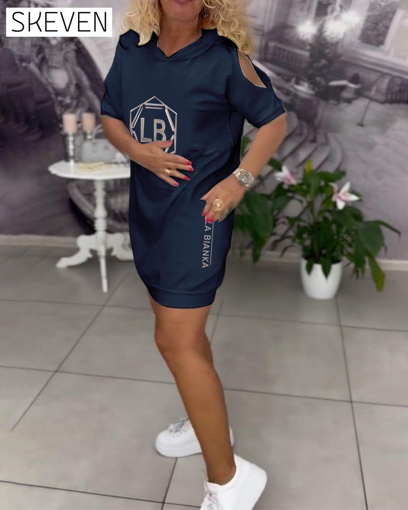 Sportkleid mit Kapuze und Schriftzugaufdruck