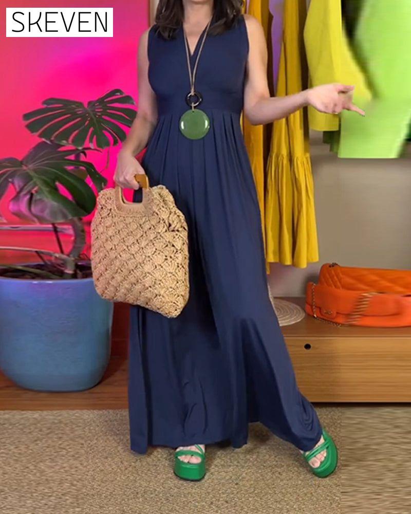 robe longue élégante sans manches et cintrée
