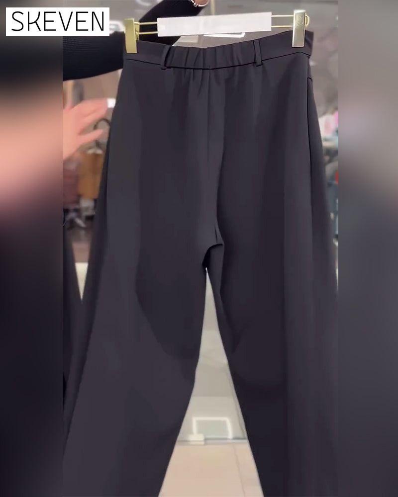 Lässige asymmetrische, mehrlagige Weitbeinhose
