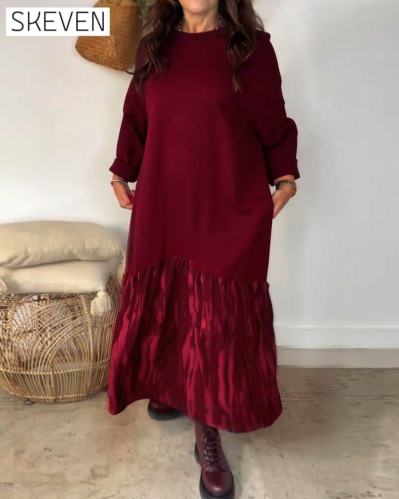 Kleid mit Rundhalsausschnitt und unregelmäßigem Patchwork-Muster