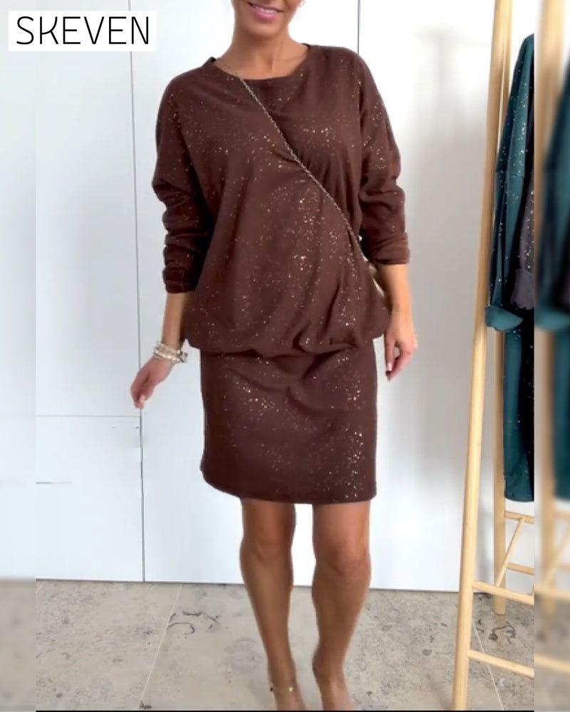 Robe de mode à col rond et fines paillettes