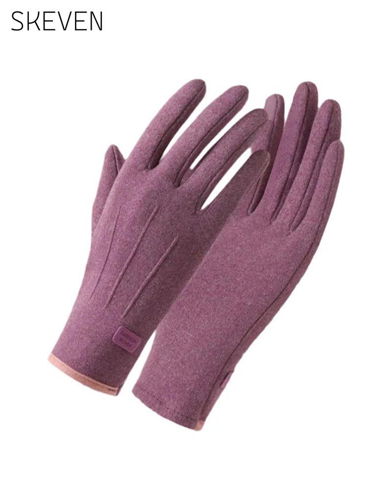 Warm And Windproof Gloves With Touchscreen Function And Anti-Slip Grip