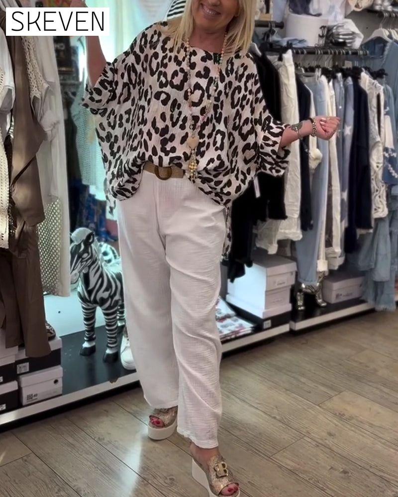 Lockere Bluse mit Rundhalsausschnitt und Leopardenmuster