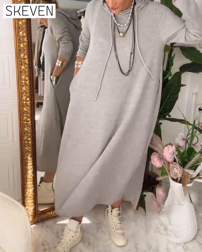 einfarbiges Kapuzenkleid mit Taschen