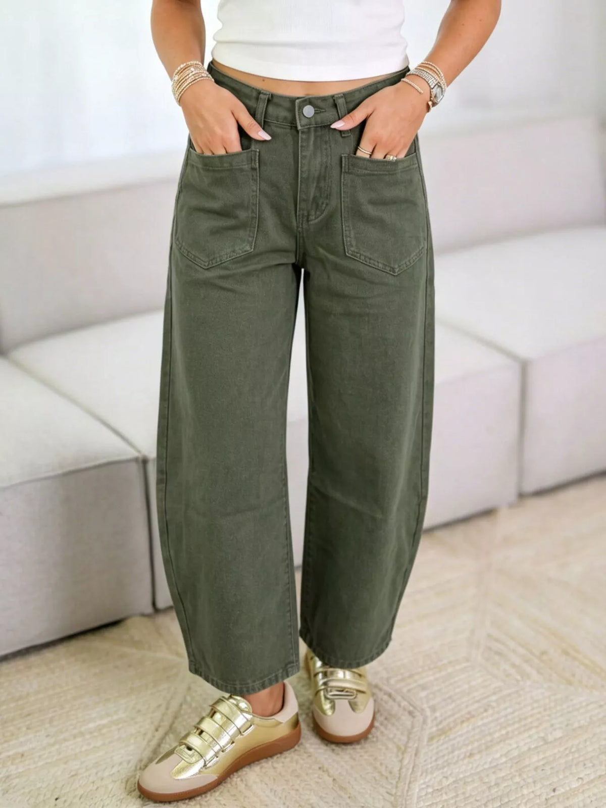 Wide-Leg Jeans with Front Patch Pockets