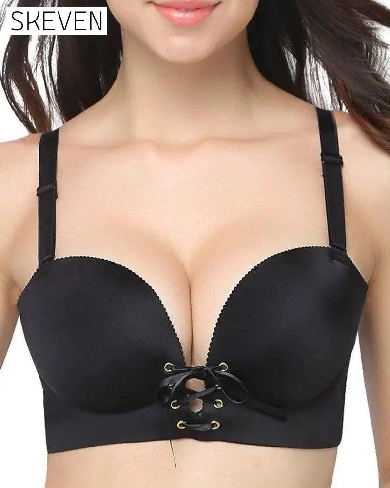 Zusätzlicher, gepolsterter, kabelloser Push-up-BH mit zwei Körbchen.