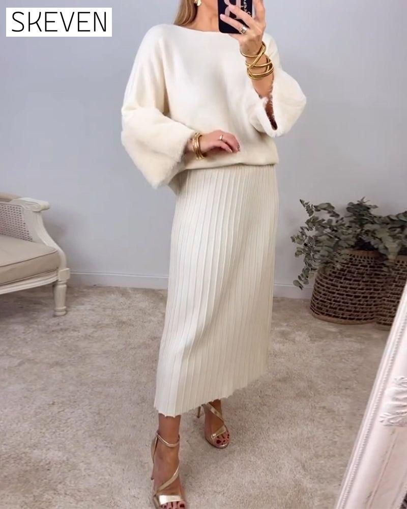 Elegant Solid color pullover with long sleeve
