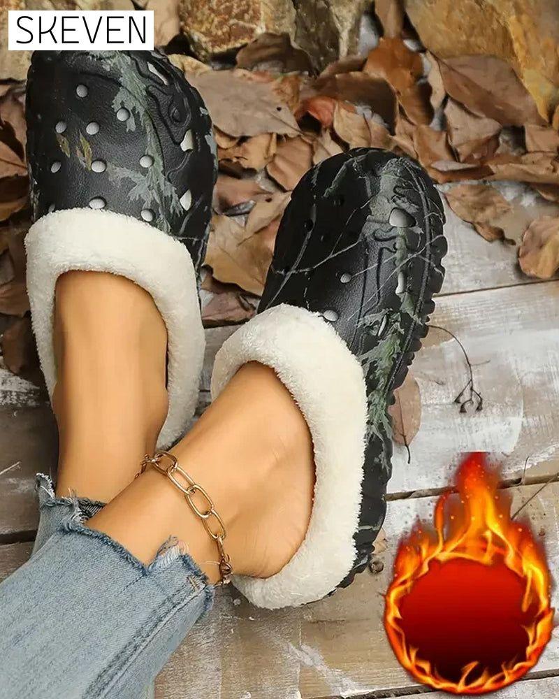 Stylish Pattern Anti-Slip Crotched Slippers